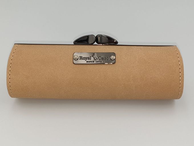 Футляр для окулярів