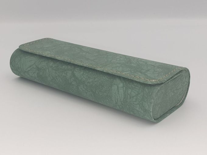 Футляр для окулярів