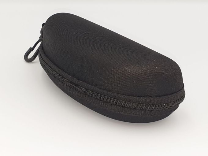 Футляр для окулярів