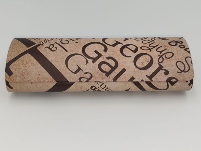 Футляр для окулярів